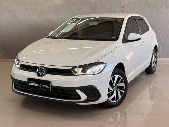 VOLKSWAGEN POLO 1.0 MPI TOTAL FLEX MANUAL VOLKSWAGEN POLO 1.0 MPI TOTAL FLEX MANUAL